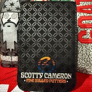 Scotty Cameron Circle T Yardage/Scorecard Holder